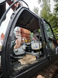Hitachi ZX330-5A [9]