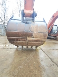 Hitachi ZX200-5 [24]