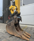 Komatsu PC16R-2HS [6]