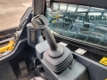 John Deere 320G [8]