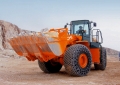Hitachi ZW 370-G [2]