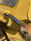 Komatsu D63E-12 [13]