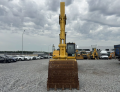 Komatsu PC220-8 [7]