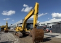 Komatsu PC220-8 [5]