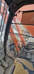 Hitachi ZX330-3G [11]