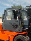 Металлическая кабина на погрузчик Toyota 7т [2]