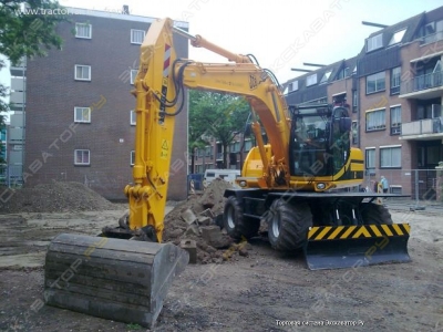JCB JS 175W 07-26 19:15:54