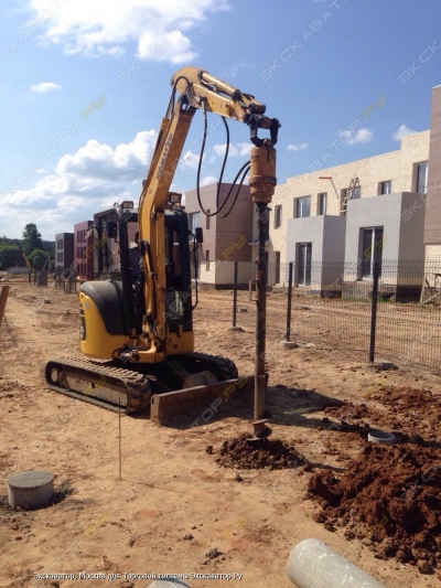 Komatsu PC35MR-3 [1]