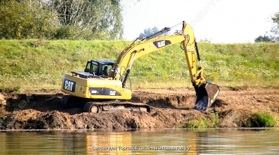 Caterpillar 320D L [1]