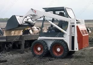 Bobcat 520 [5]