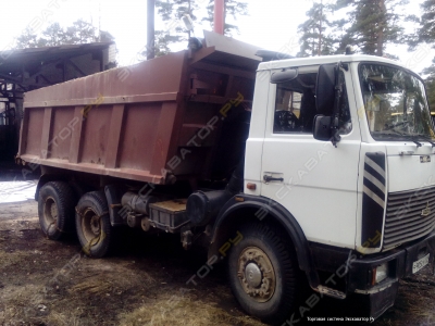Komatsu WB93R [2]