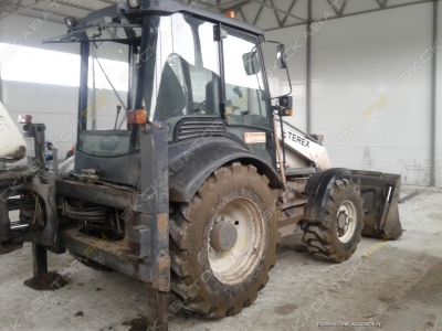 Terex 820 [1]