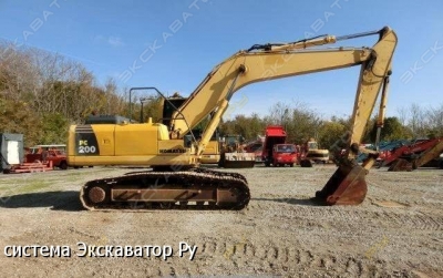 Komatsu PC200-7 [1]