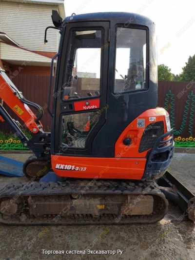 Hitachi ZAXIS 135US [4]