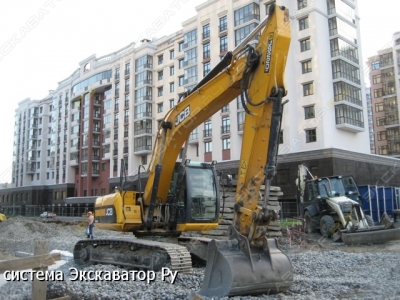 JCB JS 220 LC [1]