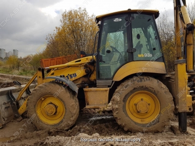 Komatsu WB93S-5 [4]