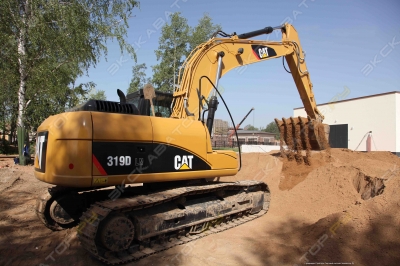 Caterpillar 319D LN [1]