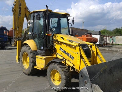 Komatsu WB93R-5 [1]