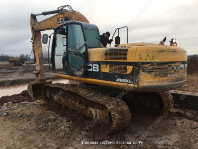 JCB JS 220S [1]