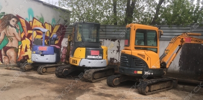 Hyundai R35Z-9 [1]