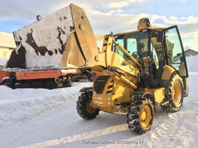 Komatsu WB93R-5 [1]