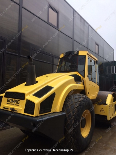 Bomag BW 213 DH-40 [1]