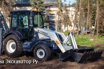 Terex TLB 825 [1]