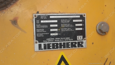 Liebherr PR 752 Litronic [4]