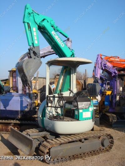 Kobelco SK30UR [2]