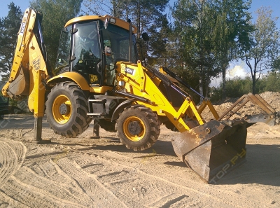 Case 480D [2]