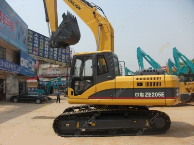 ZE205E [0]