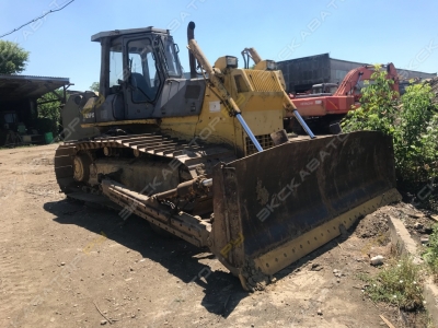 Komatsu D65P-12 [1]