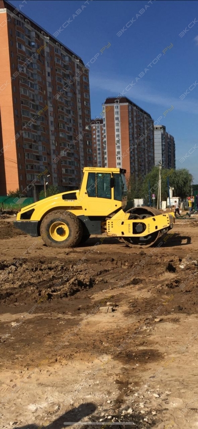 Bomag BW 213 D-4 [2]