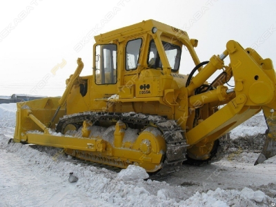 Komatsu D355A [1]