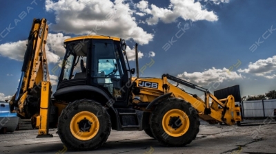 JCB 3CX [2]