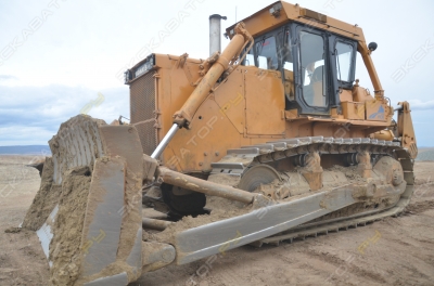 Komatsu D355A [0]