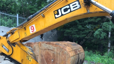 JCB JS 330LC [4]
