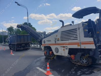 Wirtgen W 100 F [0]