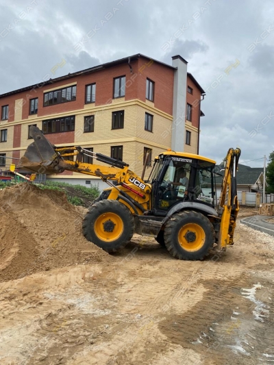 JCB 4CX [4]