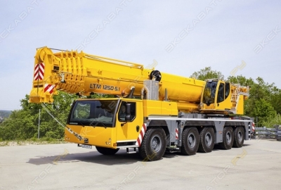 Liebherr LTM 1250-5.1 [2]