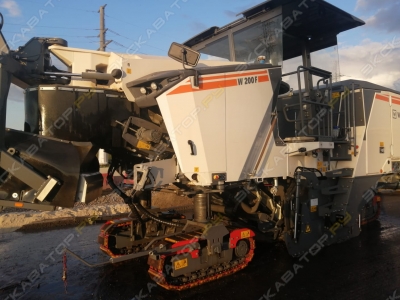 Wirtgen W 200 [0]