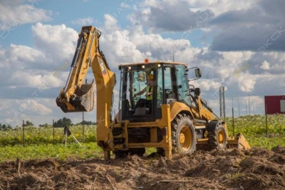 Caterpillar 428F [1]
