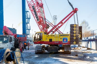 Liebherr LR 1100 [1]