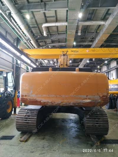 JCB JS 330LC [2]