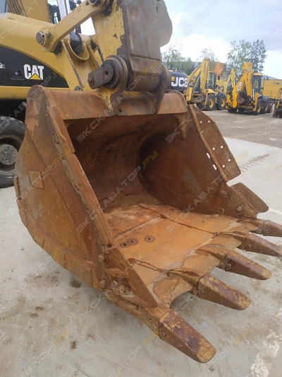 Caterpillar 330D2 L [3]