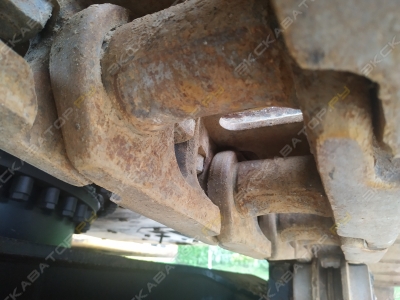 Caterpillar 330D2 L [2]
