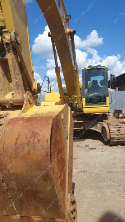 Komatsu PC300 [1]