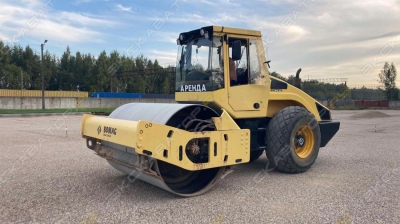 Bomag BW 211 D-4 [2]