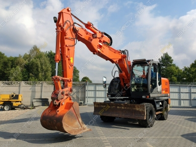Hitachi ZX140W [4]