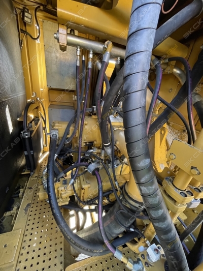 Caterpillar 6020B [2]